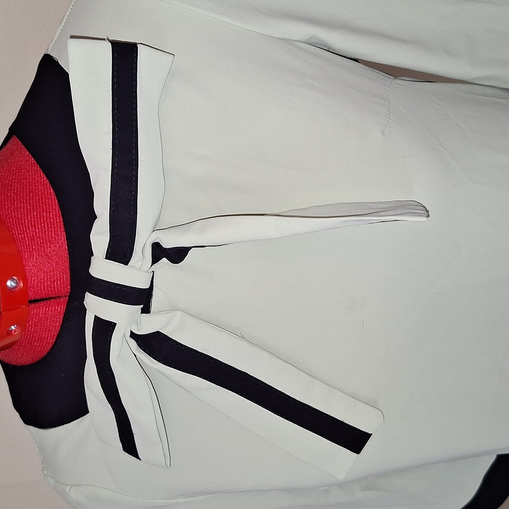 Pre-owned The Queens Gamit Costume Dress w/ bow & pockets Size XS - Picture 7 of 11
